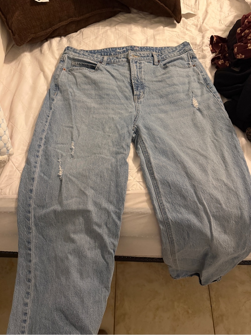 Old navy tall Women’s extra high rise wide leg Relaxed Jeans - Light Blue.
